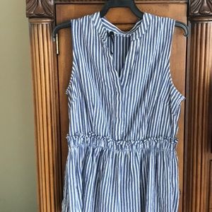 EUC Sleeveless blouse XS